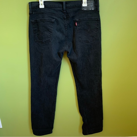 Men’s black Levi’s 501 - Picture 6 of 11